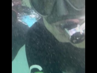 #103 Ecuador:  Vacation Sex is the Best Sex
