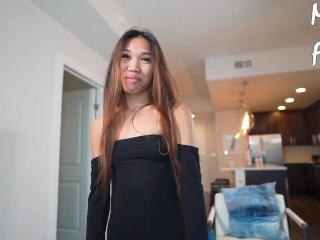 18 Year Old Petite Asian Schoolgirl Gets Her Tiny Pussy Smashed 👩🏻‍🎓😈🍆