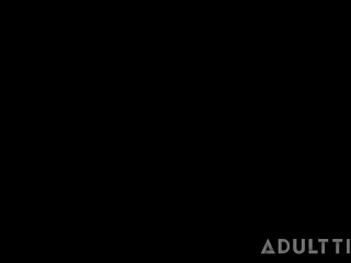 ADULT TIME - Gorgeous Lia Lin Enjoys Romantic Fuck And Foot Worship From Obsessed Charlie Dean