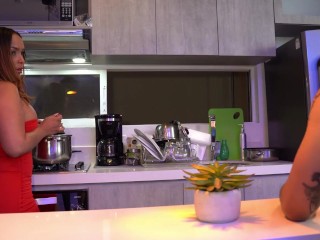 Big ass stepmother teaches modeling to her rebellious stepson in the kitchen
