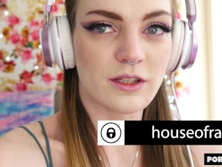 Carly Rae Summers Reacts to GOOD GIRLS LIKE IT ROUGH ´