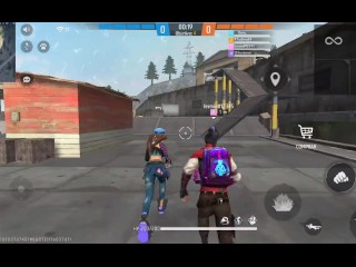 CHACALITA JUGANDO FREE FIRE LE METEN LA VERGA