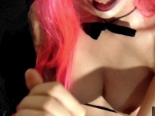 con questa faccia da porca ho voglia di farti un pompino! Jenny Pink