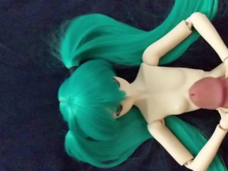 Cumming on Miku Dollfie