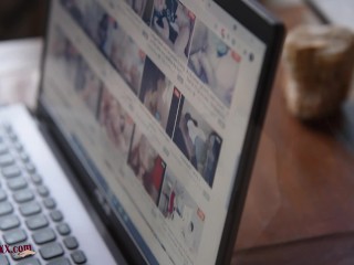 Cute Teen Masturbates Watching Porno