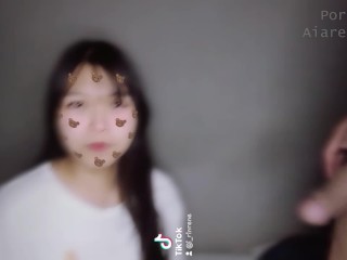 Cute Thai girl meet random Guy for Free Sucking - สาวไทยน่ารักนัดอมควยชายเดี่ยวขับรถผ่านพอดีดูควยเลย