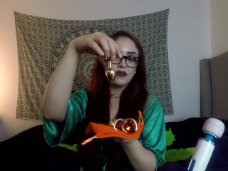 Daisy's Sex Toy Review: Testing out the Wanda Toy Mount &amp; New Butt Plugs