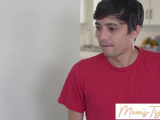 "Dig into this pussy until I cum, Stepson!" instructs Erin Everheart