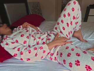 Don't look at the pj , just fuck me - Perfect to discover