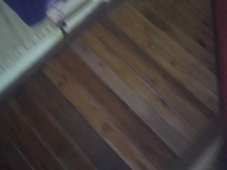 Empleada del hogar montando la verga de su jefe