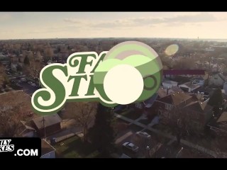 Family Strokes- Fucking My Stepsis For Thanksgiving