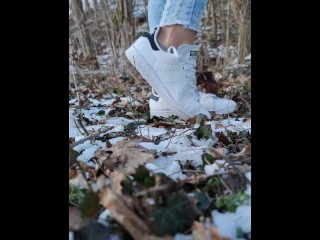 Food crush under my shoes