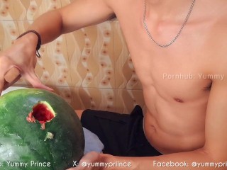Fucking Watermelon! Tang ina! sarap kantutin! 💦 FRUIT FUCK!