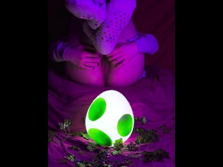 Gamer Girl in cute socks pissing on yoshis glowing Egg