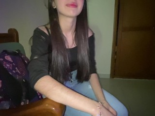 HD Hijastra sucia y pequeña se coge al padrastro pervertido. COMPLETO