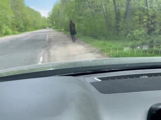 I rented a beautiful prostitute on the road. Fuck her in the car and cum inside her.DanaKiss 