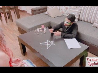 I went to the cohen to write a pray -he fucks me hardرمال حشری به بهانه دعانویسی کونمو گایید