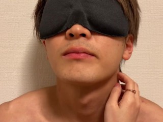 素人イケメン彼氏を亀頭責め手コキしたら射精後に男の大量潮吹きしてビックリ【個人撮影 Japanese Hentai Couple】