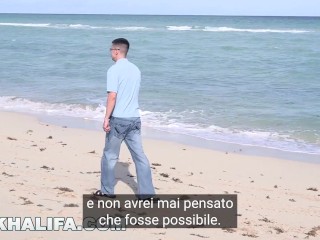 MIA KHALIFA - La pornostar araba insegna a Virgin come fare sesso con una donna