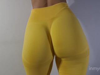 My Camel Toe in a yellow gym leggings