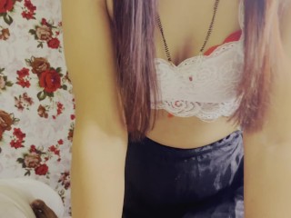 naya shadi kya hua dost kee biwi ko ghar par bulakar puri tej jabardast chudai full Hindi audio voic