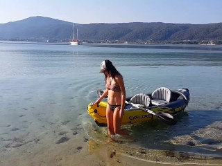 NUDE Photo session on an unpopulated island