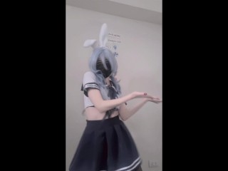 Nyauri1 se olvida de apagar el directo