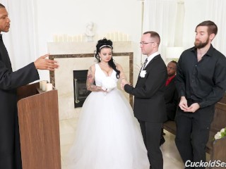 Payton Preslee's Wedding Turns Rough Interracial Threesome - Cuckold Sessions