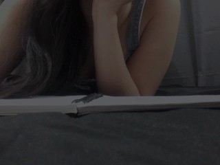 Pinay High School Student Nilaro Ang Pepe Gamit Ballpen Habang Nag Online Class