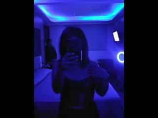Primera vez en el motel, gimiendo como puta, hablando sucio. 