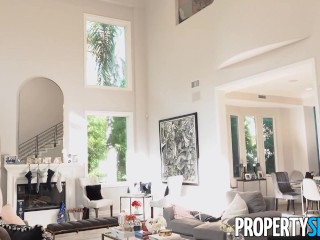PropertySex My Real Estate Agent Fucks Me After I Make an Offer on House