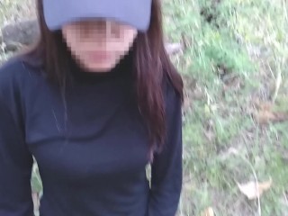 Quick Blowjob And Fucking In The Forest