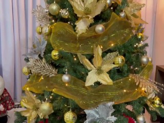 Regalos de santa para navidad creampie 4K follada rica en navidad 