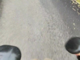 Salgo a correrme bajo la lluvia ¡Y PASA ESTO!