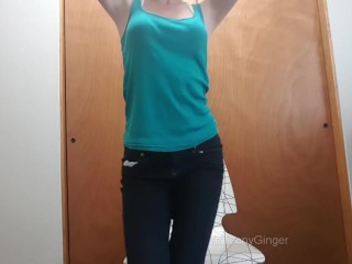 Skinny Jeans Striptease