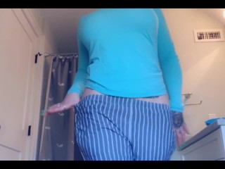 SPREADING MY LIPS IN THANKS FOR 5mil VIEWS @nova_babii