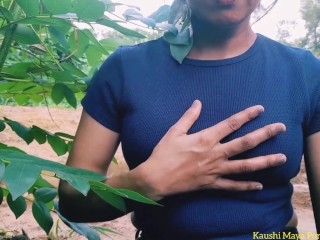 Srilankan Girl Public Outdoor Pussy Materbating And Pissing
