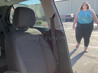 SSBBW Car Struggles and Topless Driving