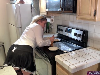 The maid takes the hard cock in the kitchen