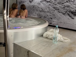 Встретили мы как-то девок в бане… Spirite Moon &amp; Lis Evans